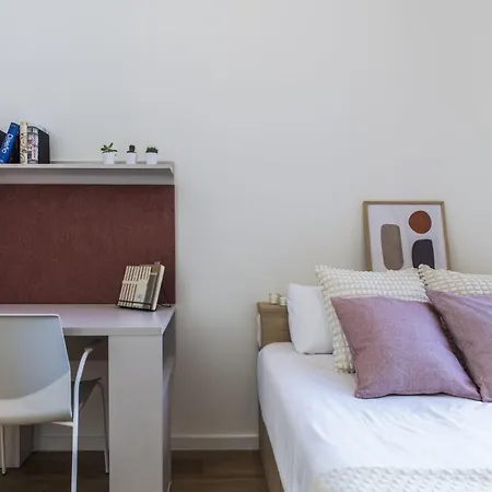 aparto Cristóbal de Moura Hall of residence - ONLY FOR STUDENTS IN BARCELONA-2